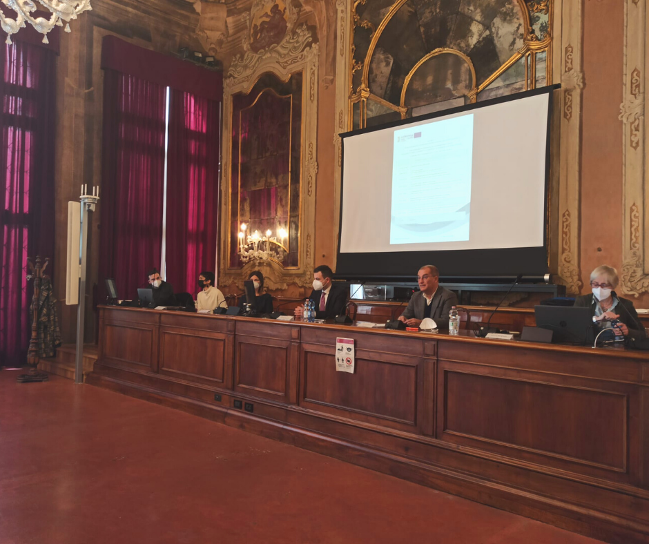 “The S.LI.DES. project: tools and strategies for a sustainable tourism in Venice”